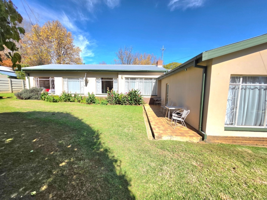 5 Bedroom Property for Sale in Panorama Free State